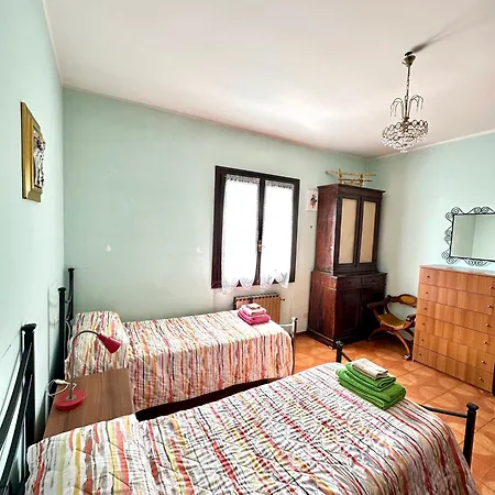 Casa Rosa Holiday home Toscolano Maderno