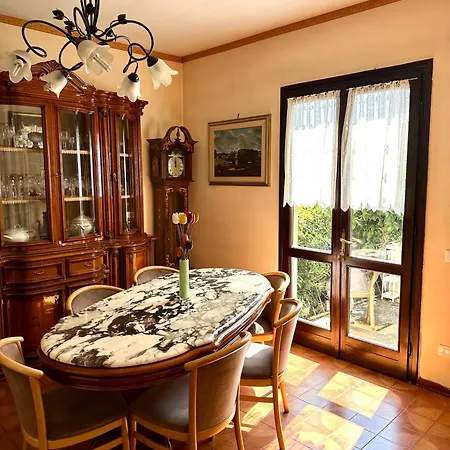 Casa Rosa Toscolano Maderno